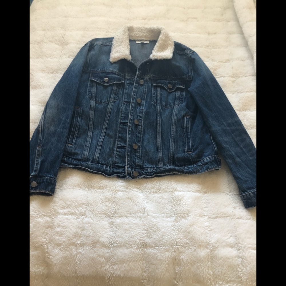 Good American oversized jean jacket